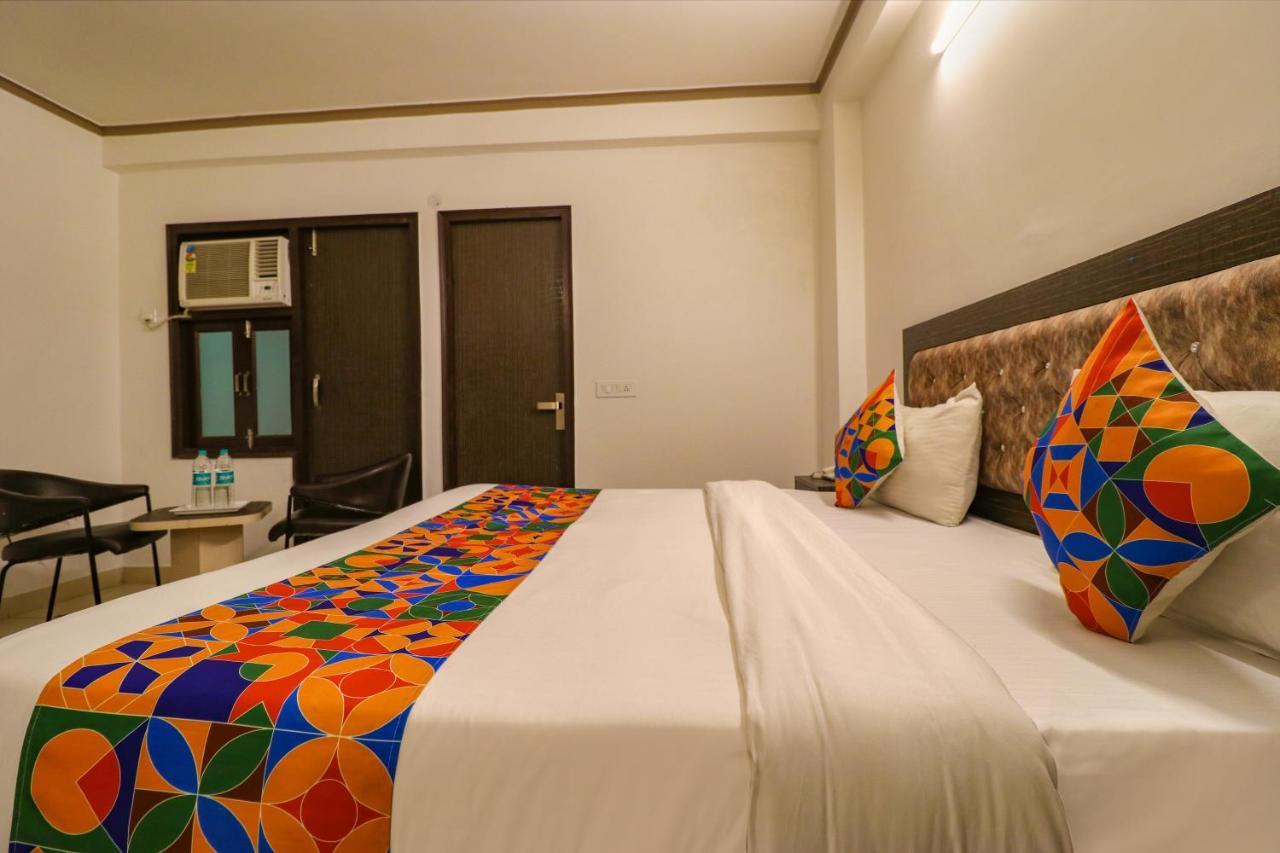 Fabexpress Dolphin International Near Delhi Airport Hotel New Delhi Ngoại thất bức ảnh